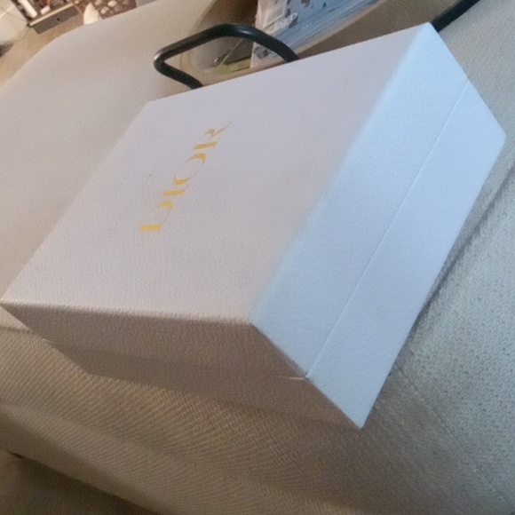 Dior white Box - Picture 2 of 5